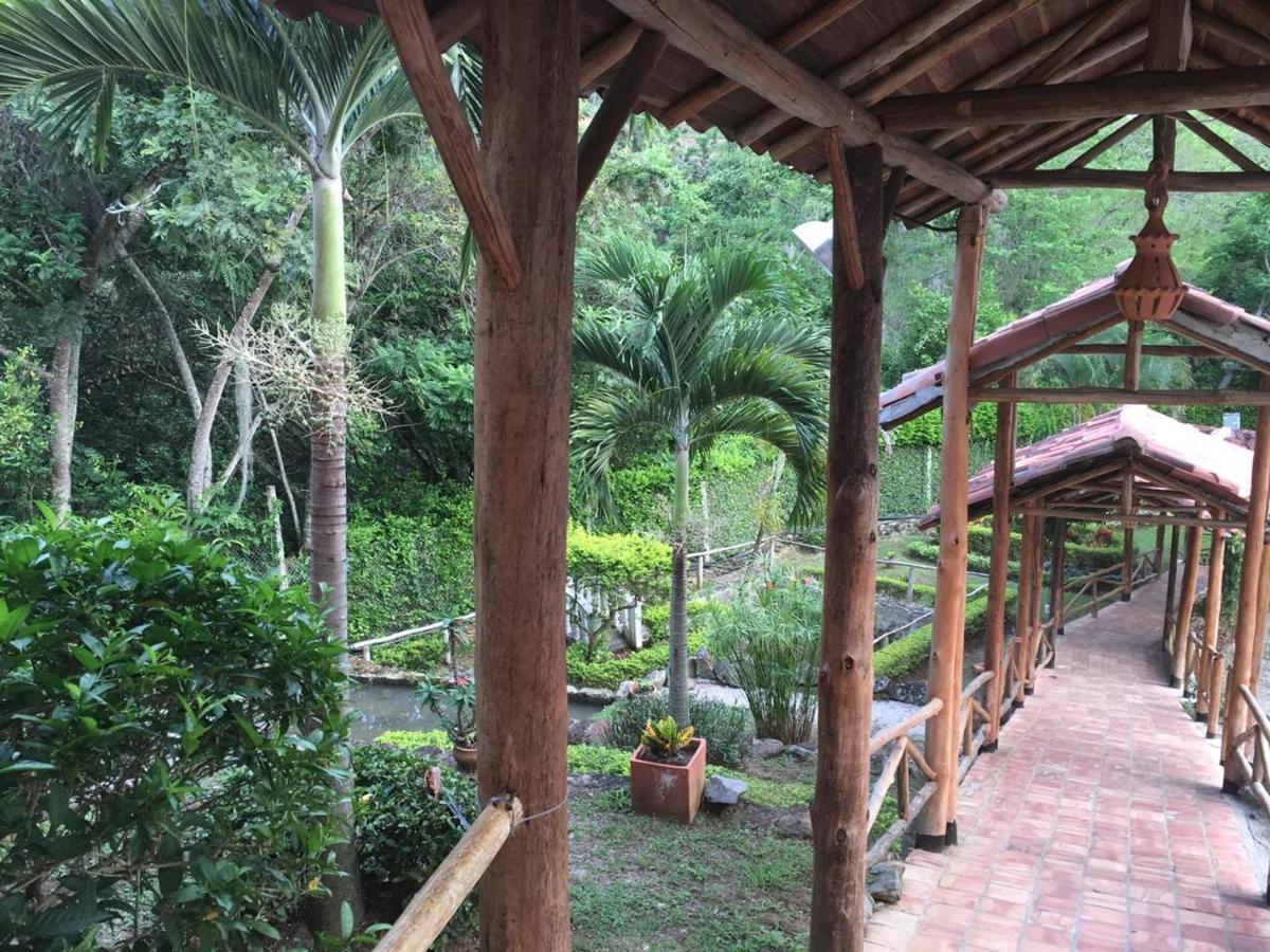 Hotel Campestre UMPALÁ San Gil Esterno foto