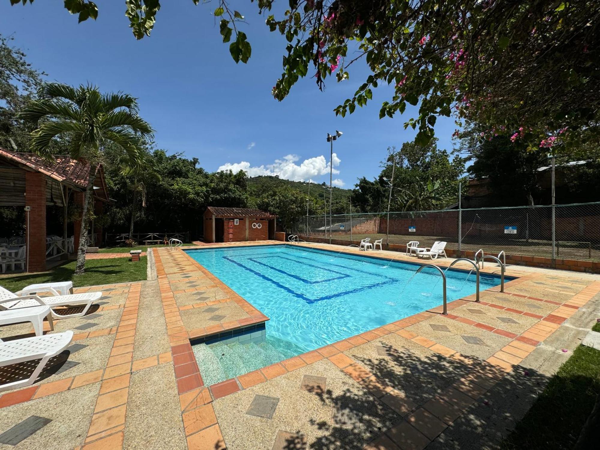 Hotel Campestre UMPALÁ San Gil Esterno foto